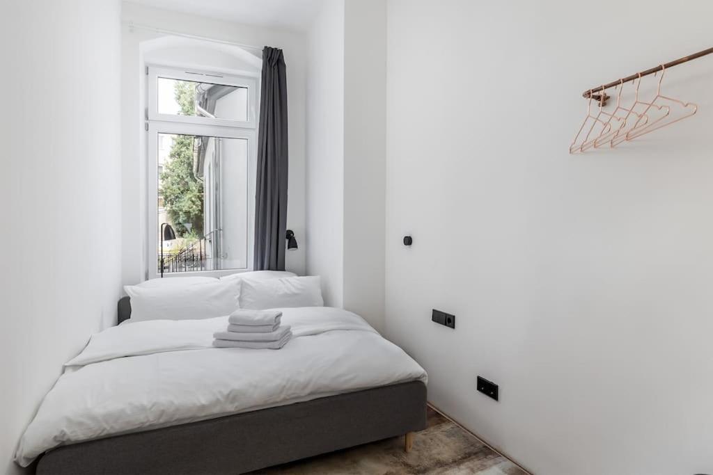 Coolest Apartment In Berlin, Easy Check-In, Industrial Style, Near City Center - Maisonette #2 Dış mekan fotoğraf
